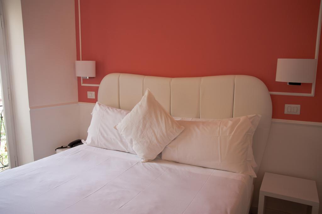 Roma Resort Trevi Экстерьер фото