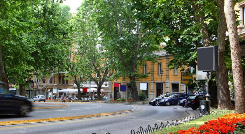 Roma Resort Trevi Экстерьер фото